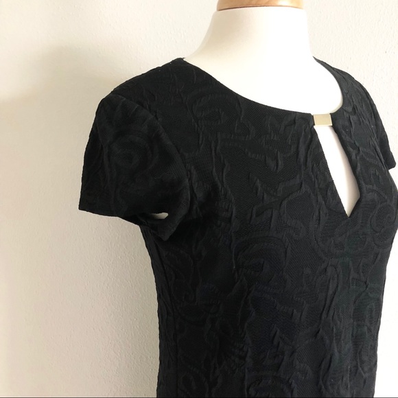 Jessica Simpson black dress with embroidery detail - Picture 2 of 6